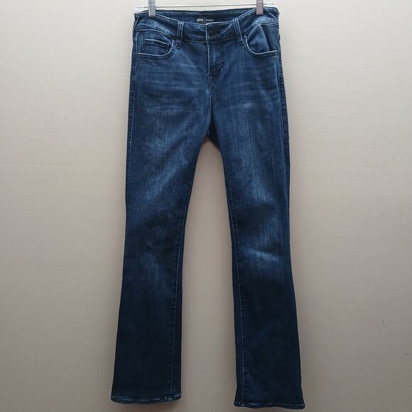 True Religion  Denim Stretch Becca Mid Rise Boot Cut Jeans Dark Wash Size 28 - Picture 1 of 9